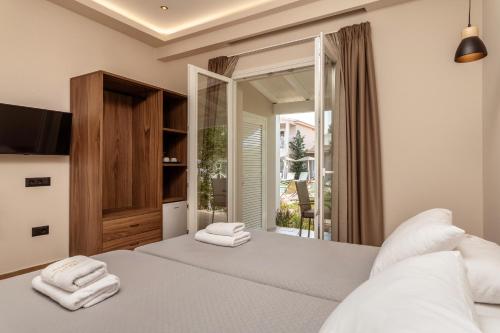 Aeolos Boutique Hotel and Suites