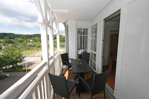 Seepark Sellin Haus Altensien - Ferienwohnung 465 mit Balkon