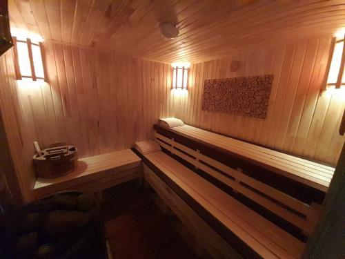 Szauna, Садиба Срібний Вовк (Садиба Срібнии Вовк) in Sasivka