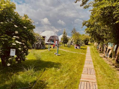 Glamping Stacja Zieleniec w Nałęczowie - Hotel - Nałęczów