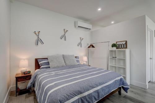 Guest House In a Downtown Bonita Springs Compound