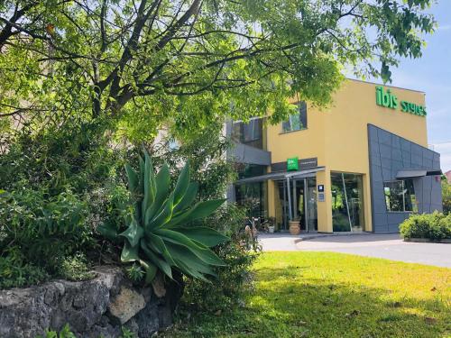 ibis Styles Catania Acireale - image 4