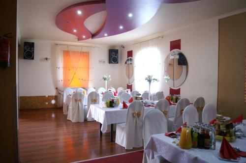 Restorāns, Hotel Restauracja Venus in Moderowka