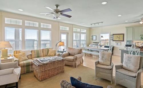 Bella Rossa home in Crystal Beach, USA