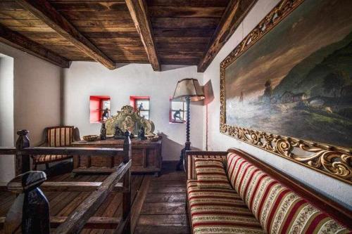  Torre del 1300 Un atto damore in Castiglione del Terziere