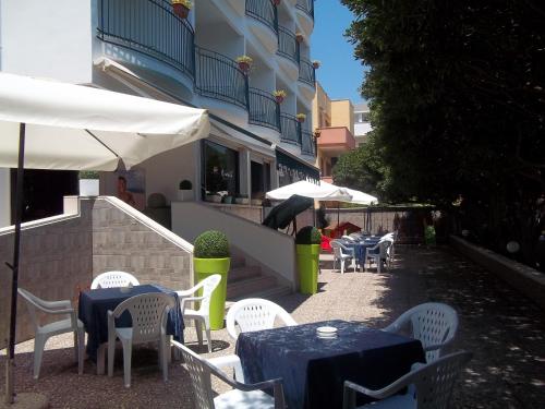 Hotel Rivabella 5
