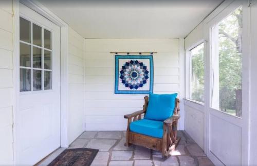 A Mountain Cottage cabin in Sevierville, USA