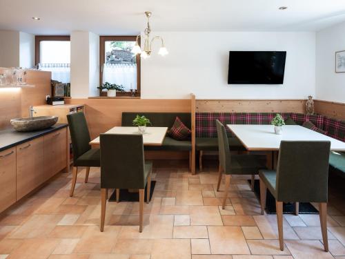 Hotel Martha - image 4