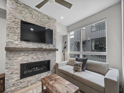 58B 2Br 2,5Ba townhouse in Silverthorne, USA