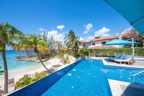 Casa Luna 15 by Grand Cayman Villas & Condos in George Town