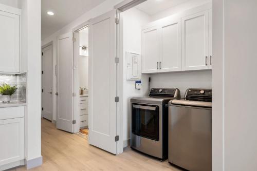 Lagoon Vibes townhouse - image 9