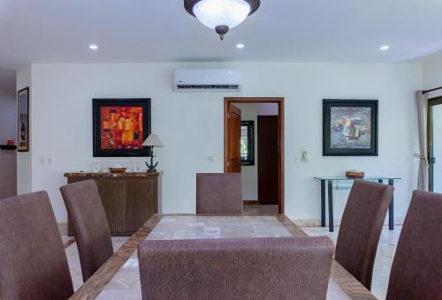 Paseo Del Sol Coral 204 condo in Playa del Carmen, Mexico