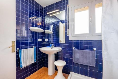 Two-Bedroom Apartment image 7