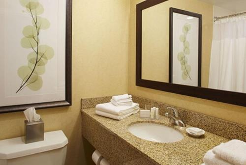 Courtyard by Marriott Buffalo Amherst/University in Amherst, USA