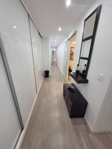 Precioso apartamento reformado con terraza, 4 habs, Valencie (fotografie 2)
