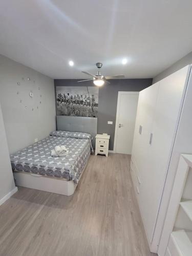 Precioso apartamento reformado con terraza, 4 habs, Valencie (fotografie 7)