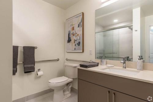 Iris at Aviara Green Modern Apartment and Pool in Greenacres City, USA