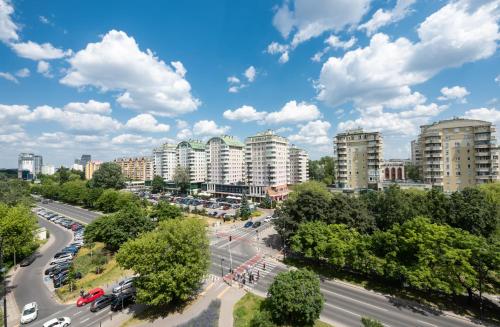 Wola Okopowa Luxury Apartment by BookingHost, Варшава (фото 8)