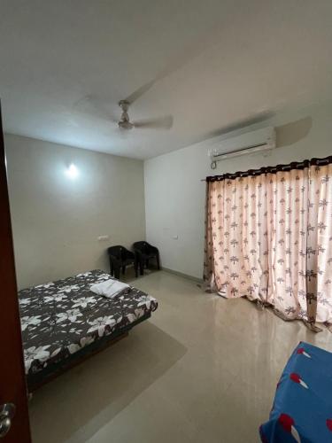 Samruddhi S3 homestay or S1,S20 pet freindly