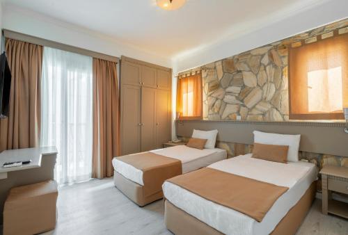 TRENDLIFE HOTELS TORBA - Tap to explore photos