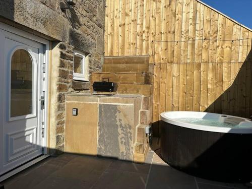 Foundry Farm Arch in Bellingham