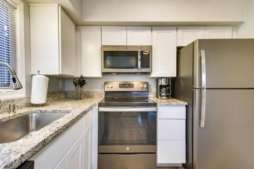 Ocean City Condo with Balcony -Âhalf Mile From Beach - image 32