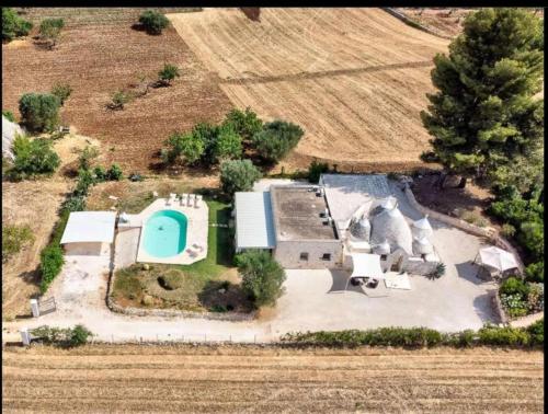  Trullo Paradise with pool, Unterkunft in Ceglie Messapica
