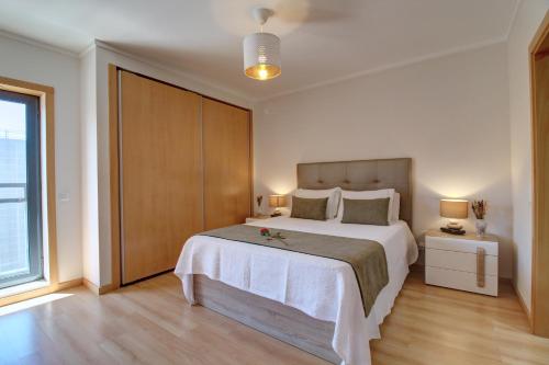 Rooftop pool, 200m from sea, city center in Olhao