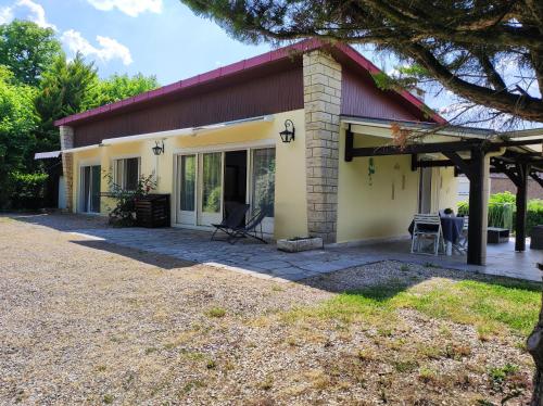 Villa des petites Chaumes - Location saisonnière - Avallon