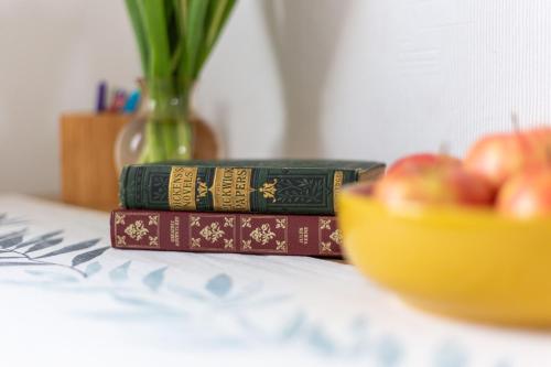 Bright & Spacious Double Room with Garden View- Close to Airport & City Centre, Edynburg (zdjęcie 6)