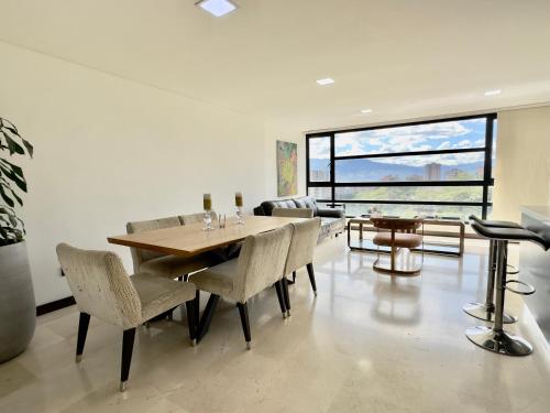 502 in El Poblado hills modern & spacious