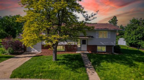 Updated 4 Bedroom Centennial Home with Air Hockey