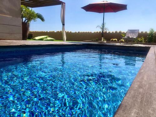 Precioso chalet en Santa Cruz con piscina
