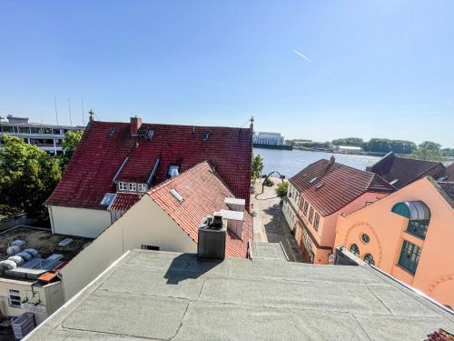 Penthouse mit Blick auf den Yachthafen