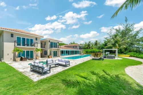 Villa Mora by Grand Cayman Villas & Condos in George Town