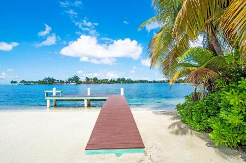 S'Kai Fall by Grand Cayman Villas & Condos in Rum Point