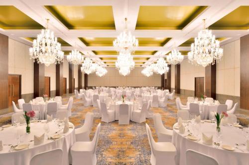 ห้องประชุม / บอลรูม, เดอะ เวสทิน ปุษกร รีสอร์ต แอนด์ สปา (The Westin Pushkar Resort & Spa) in สุรัชกุนท์