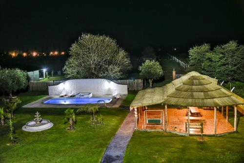 Exterior view, Apart Hotel La Bodega in San Rafael