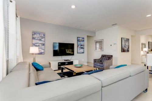 Amazing 7 Bedroom Solterra New Resort Home villa in Davenport, USA