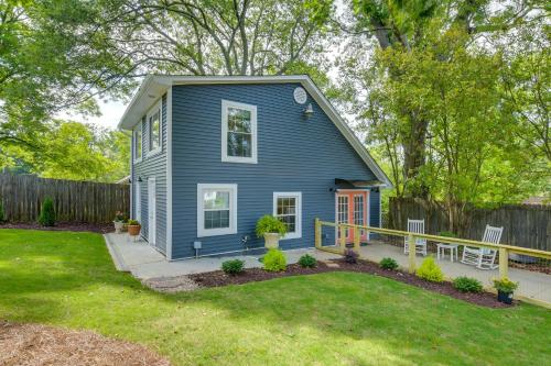 Greer Guest House Less Than 1 Mi to Park and Downtown Area! in Greer, USA