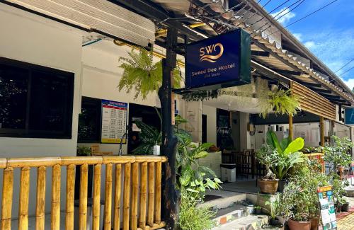 Sweed Dee Hostel เกาะพีพี