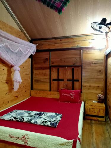 Linh Homestay and motorbikes rent
