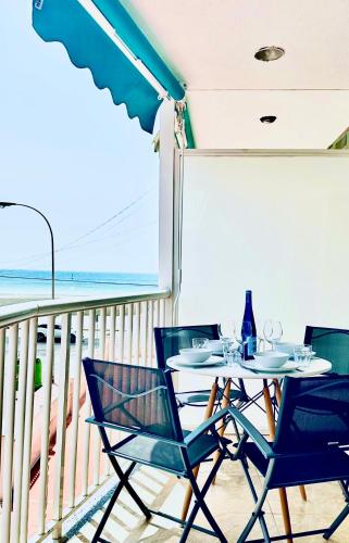 Welcome & Bienvenido a Santa Pola Apartamento a 30 metros de la Gran Playa
