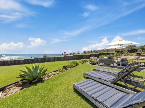 Beachfront Headland House