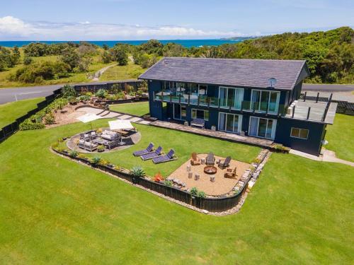 Beachfront Headland House