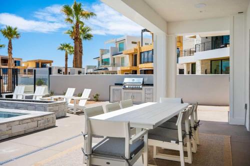 The Beach Front Max home