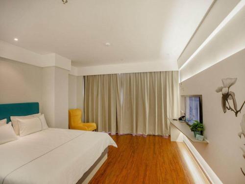 1 queen bed