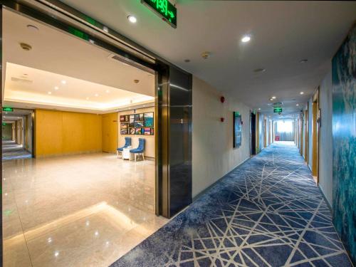 Kyriad Marvelous Hotel Qingyuan City Square