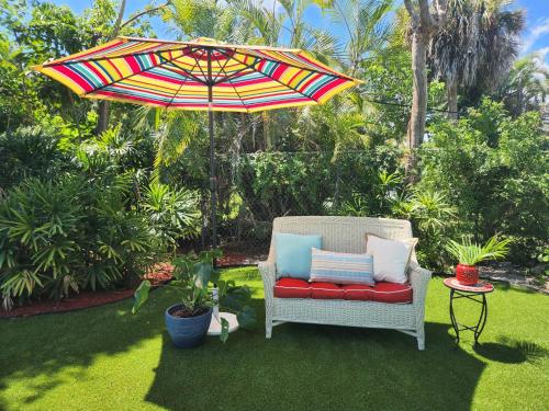 Fun Family Paradise! Lots of Activities! Sleeps 8! in West Palm Beach, USA