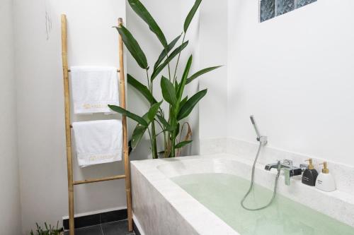 Emerald Residence Kampot in Kampot